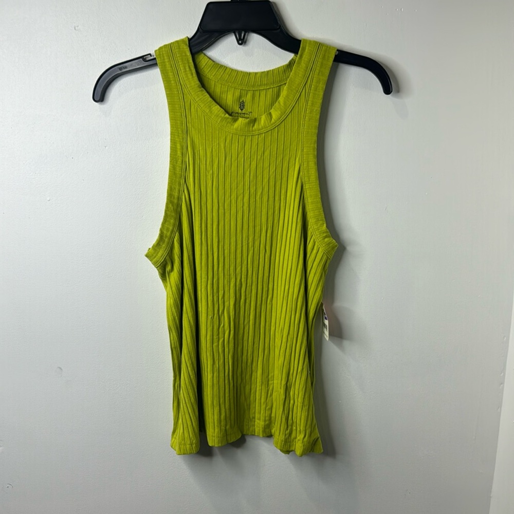 New Women’s Top